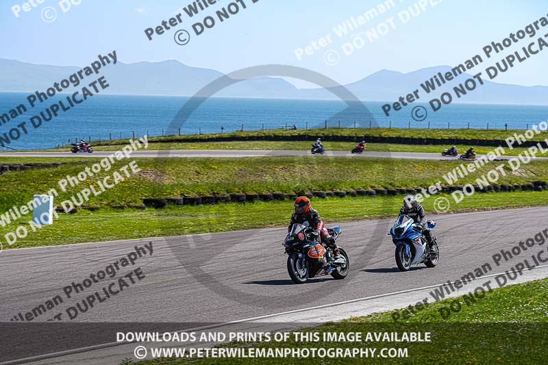 anglesey no limits trackday;anglesey photographs;anglesey trackday photographs;enduro digital images;event digital images;eventdigitalimages;no limits trackdays;peter wileman photography;racing digital images;trac mon;trackday digital images;trackday photos;ty croes